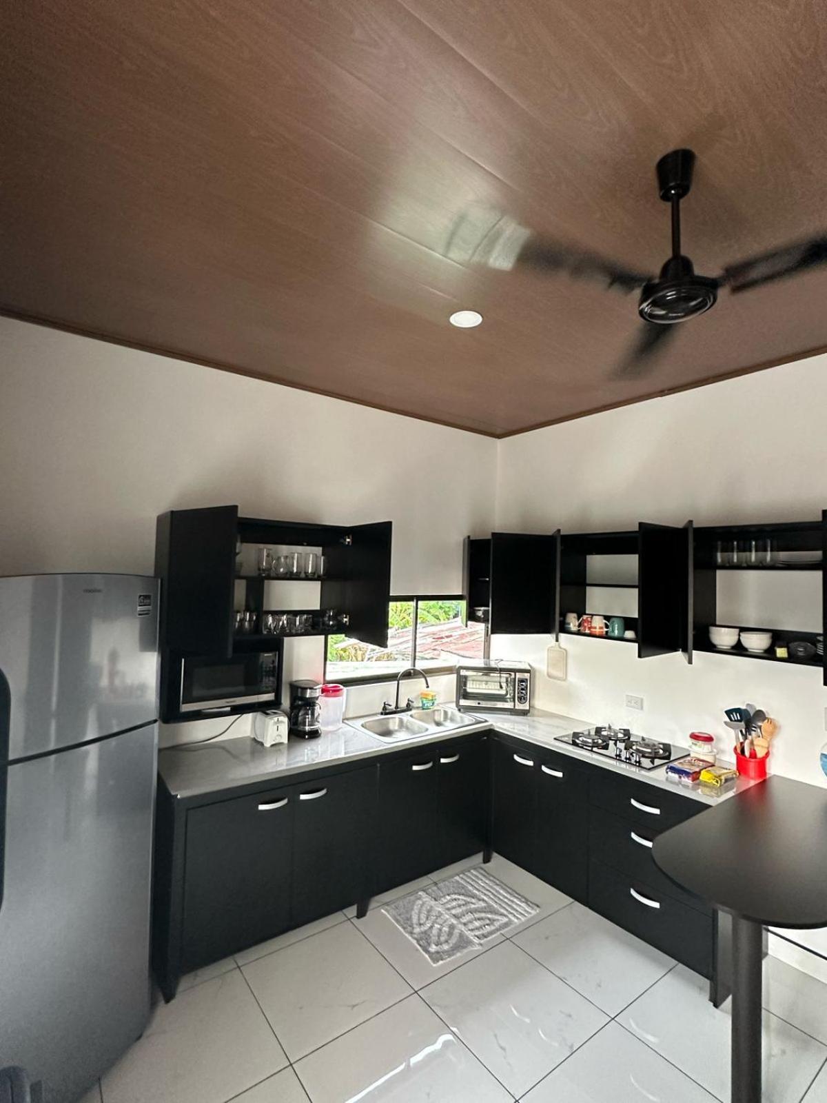 Apartamento Rodriguez Quepos Bagian luar foto
